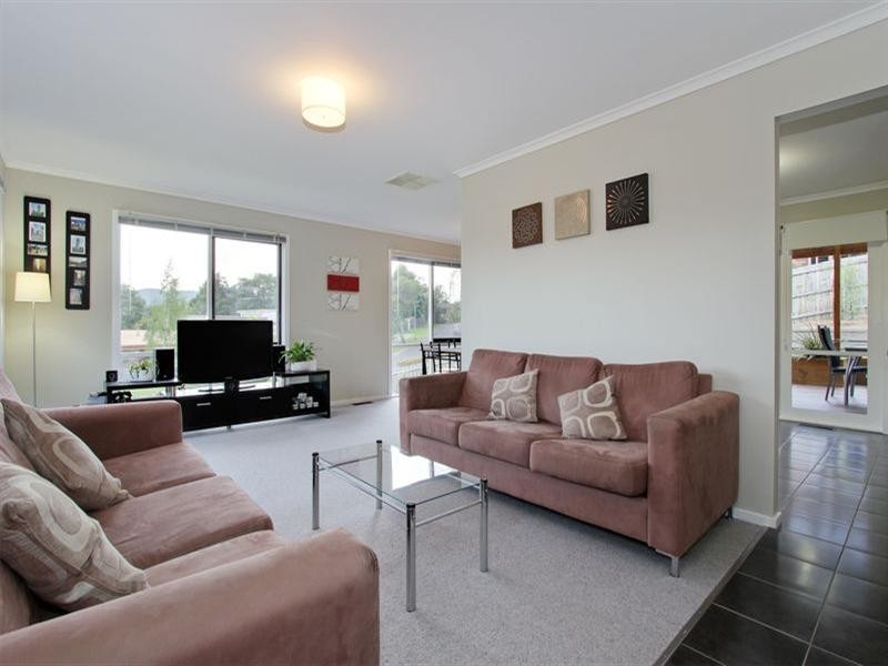 1 Naroo Road, Mooroolbark VIC 3138