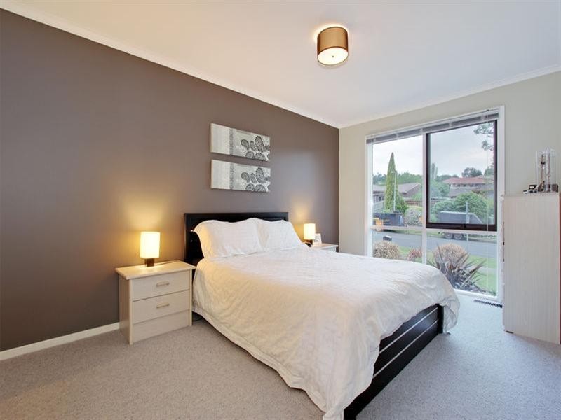 1 Naroo Road, Mooroolbark VIC 3138