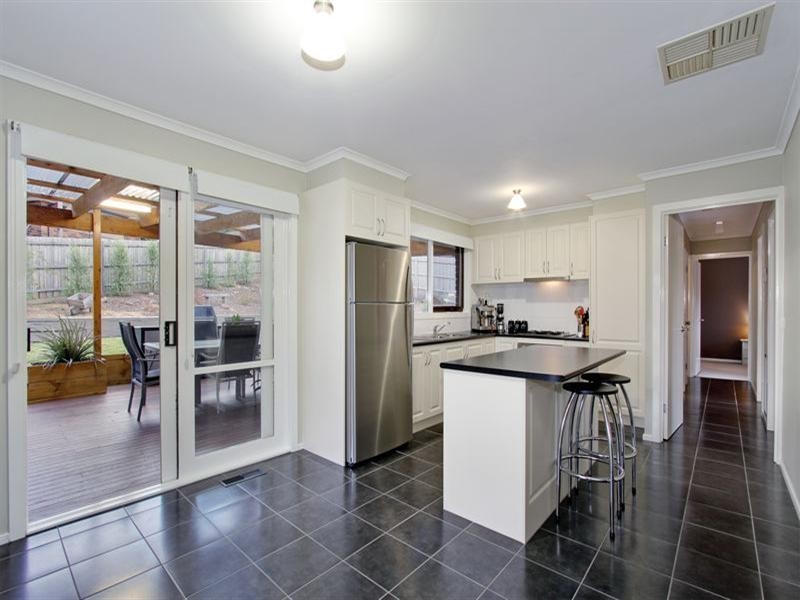 1 Naroo Road, Mooroolbark VIC 3138