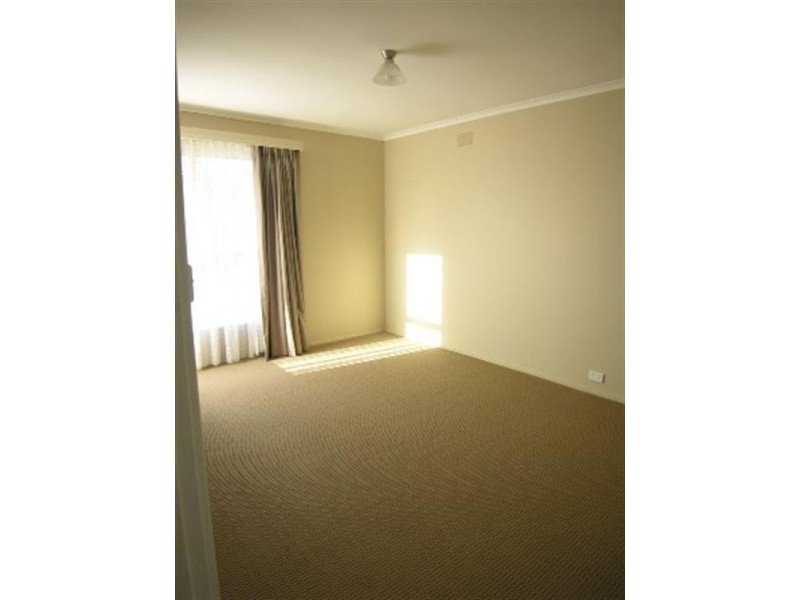 62 CARDIGAN Road, Mooroolbark VIC 3138