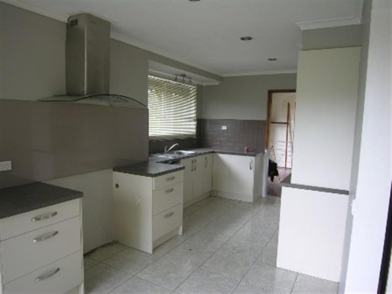 40 Pembroke Road, Mooroolbark VIC 3138