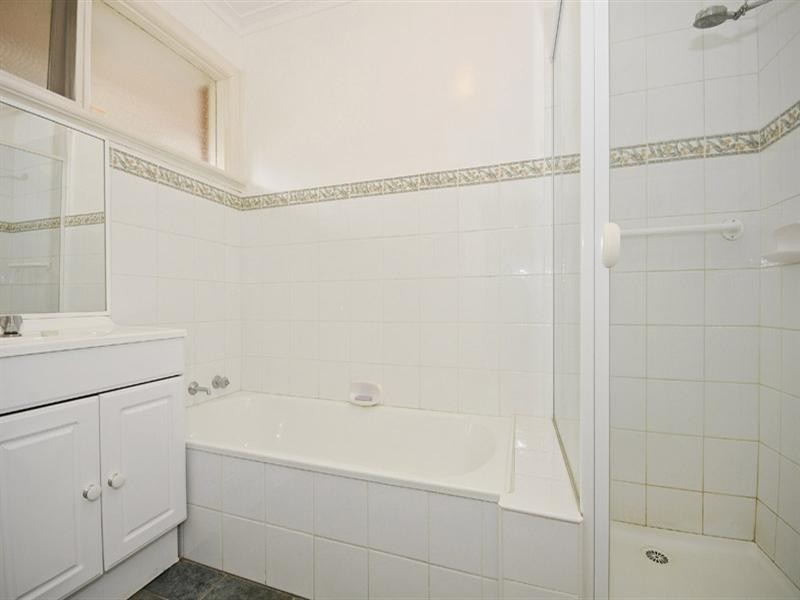 25 Mount View Parade, Mooroolbark VIC 3138