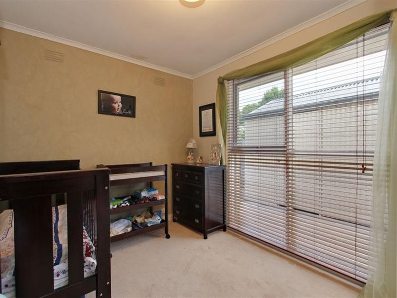 76 Cardigan Road, Mooroolbark VIC 3138