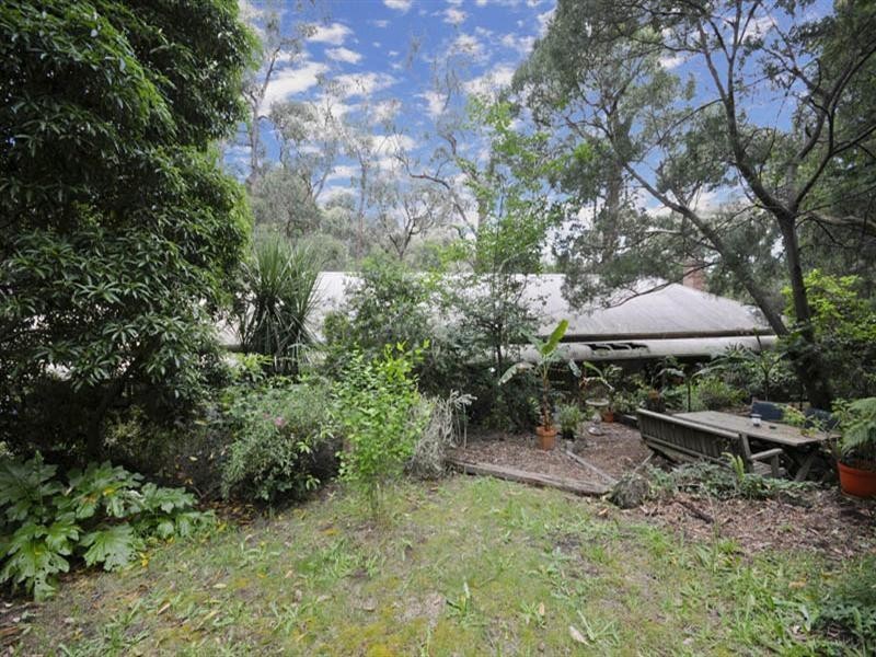 68 Stradbroke Road, Montrose VIC 3765