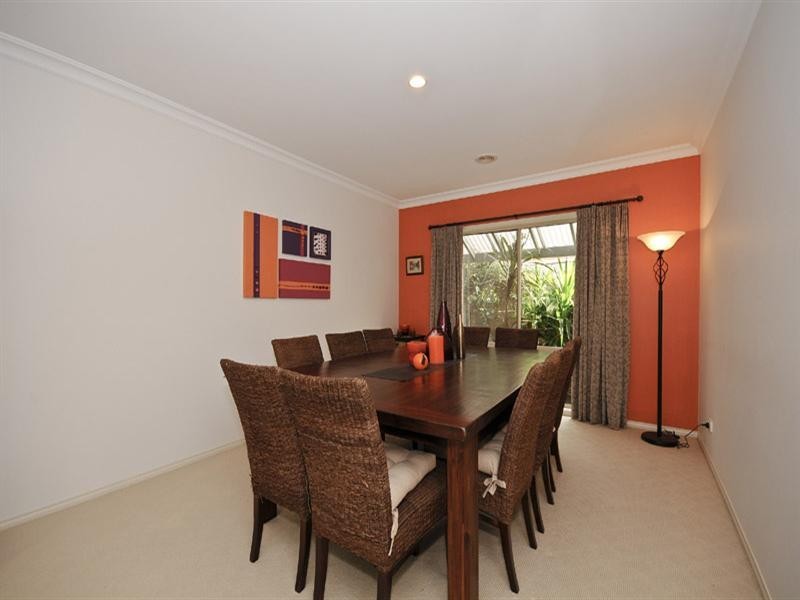 22 Valley Park Drive, Mooroolbark VIC 3138