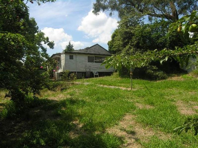 10 Cameron Road, Croydon VIC 3136