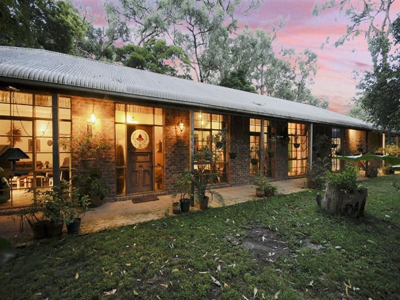 68 Stradbroke Road, Montrose VIC 3765