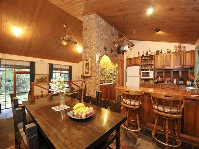 68 Stradbroke Road, Montrose VIC 3765