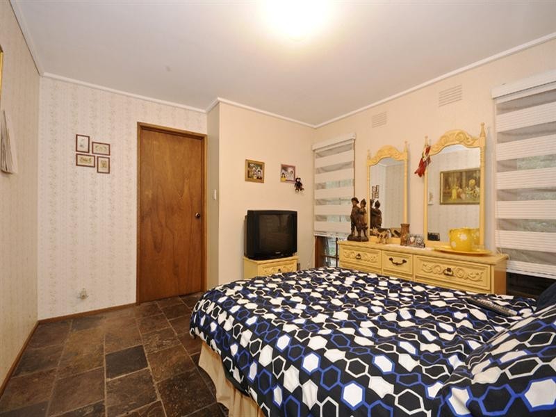 68 Stradbroke Road, Montrose VIC 3765