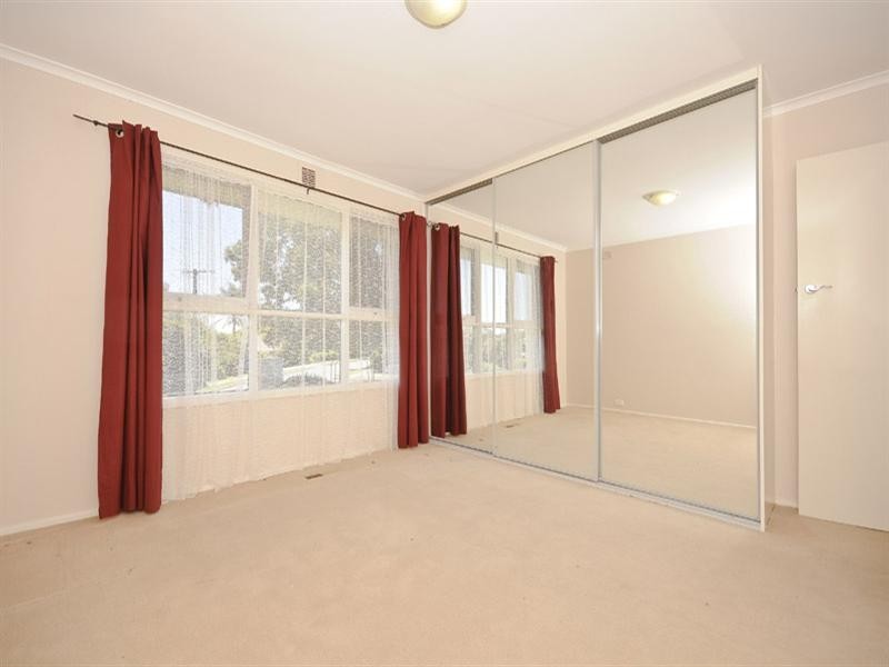 23 Bridges Avenue, Mooroolbark VIC 3138