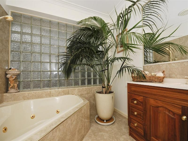 29 Woodcrest Road, Vermont VIC 3133