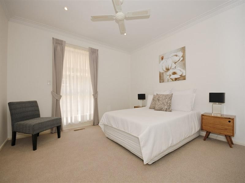29 Woodcrest Road, Vermont VIC 3133