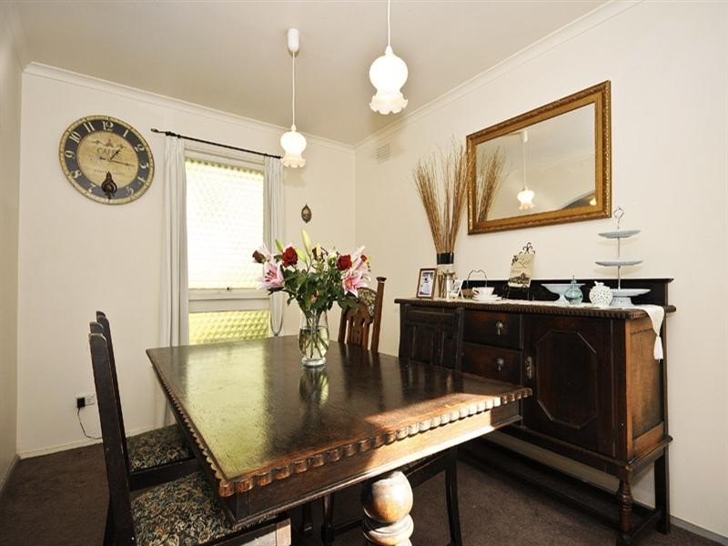 77 Kipling Avenue, Mooroolbark VIC 3138