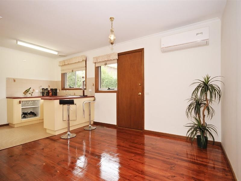 25 Winyard Drive, Mooroolbark VIC 3138