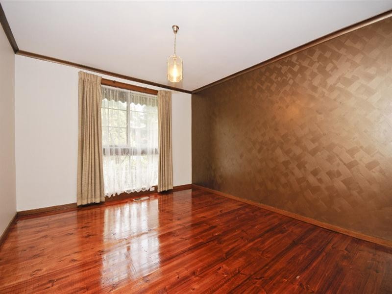 25 Winyard Drive, Mooroolbark VIC 3138