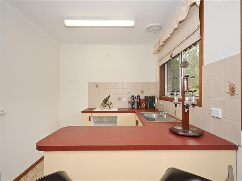 25 Winyard Drive, Mooroolbark VIC 3138