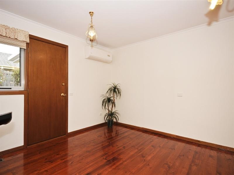 25 Winyard Drive, Mooroolbark VIC 3138