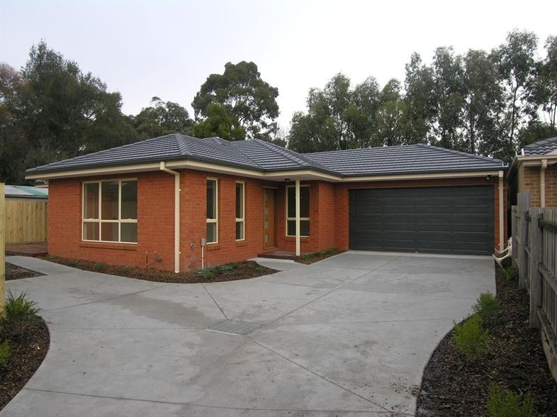 40 Swinburne Avenue, Mooroolbark VIC 3138