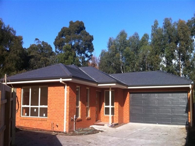 40 Swinburne Avenue, Mooroolbark VIC 3138