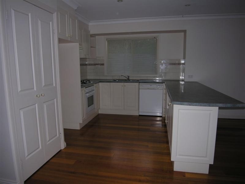 7 TANIKKA Court, Lilydale VIC 3140