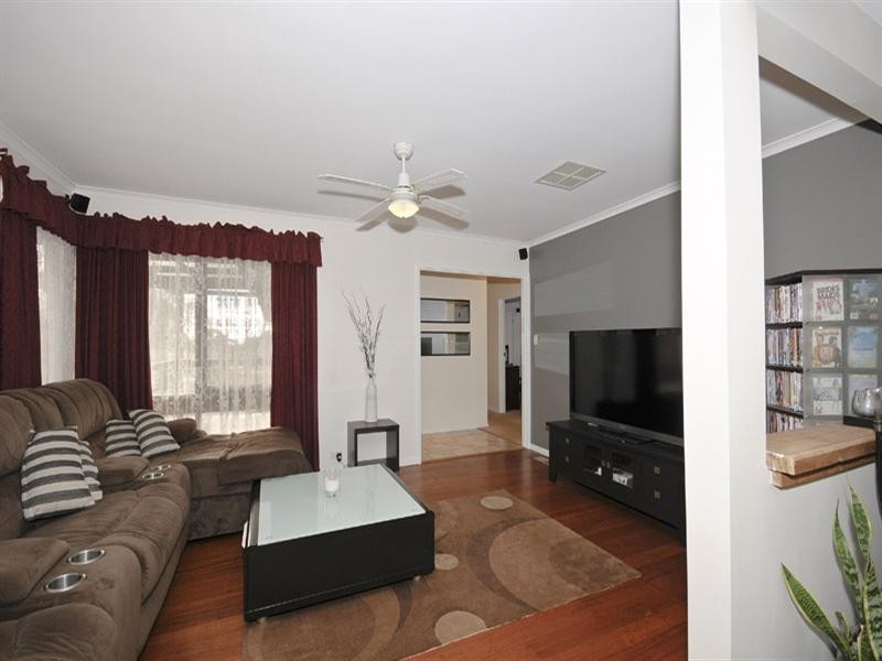 35 Meadowgate Drive, Chirnside Park VIC 3116