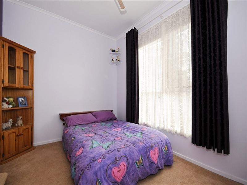 35 Meadowgate Drive, Chirnside Park VIC 3116