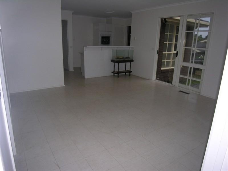 91 LANDSCAPE Drive, Mooroolbark VIC 3138