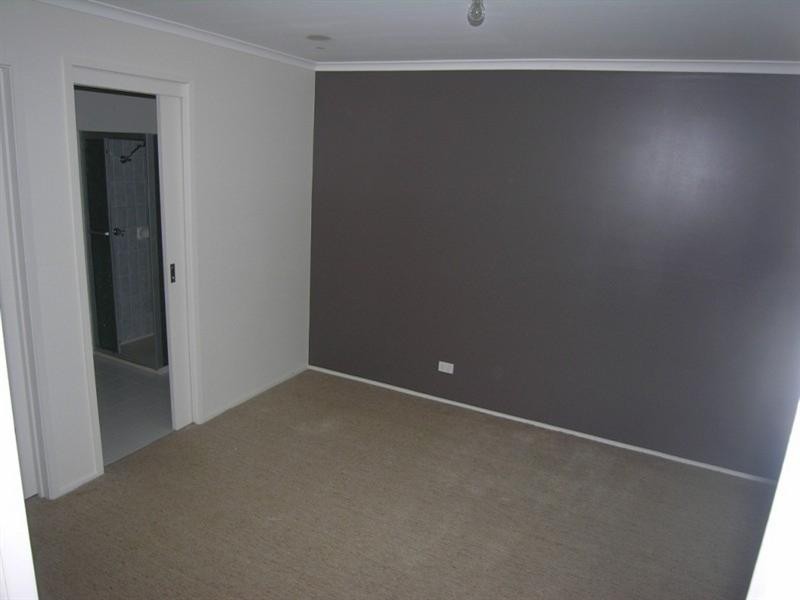 91 LANDSCAPE Drive, Mooroolbark VIC 3138