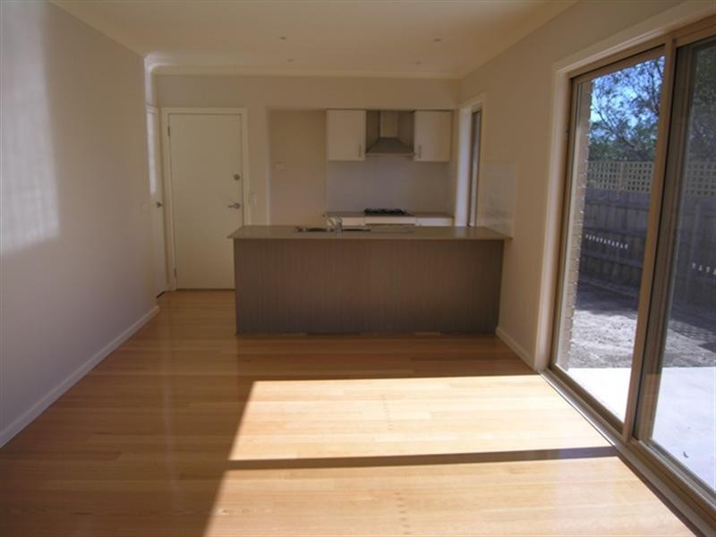 2 and 3/1 Elaine Court, Mooroolbark VIC 3138