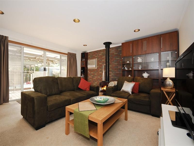 7 Greenville Street, Mooroolbark VIC 3138