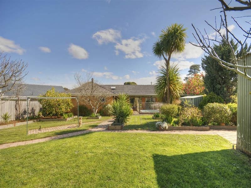 7 Greenville Street, Mooroolbark VIC 3138