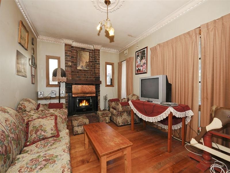 55 Liverpool Road, Kilsyth VIC 3137