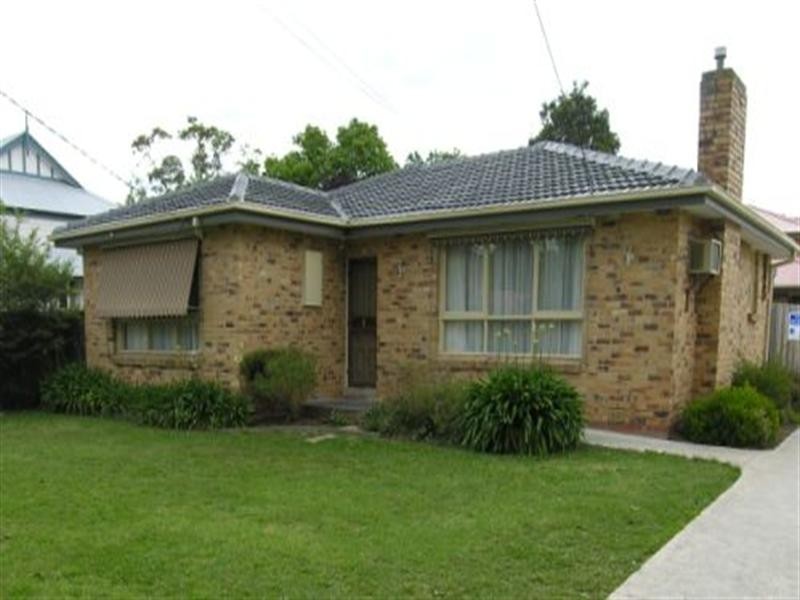 1-14 WORDSWORTH Street, Mooroolbark VIC 3138