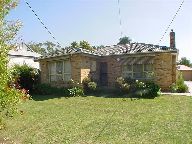 1-14 WORDSWORTH Street, Mooroolbark VIC 3138