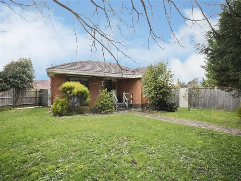 2 Drovers Walk, Chirnside Park VIC 3116