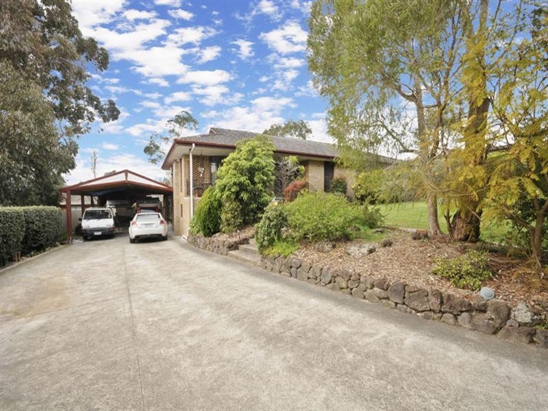 7 Cambridge Road, Mooroolbark VIC 3138