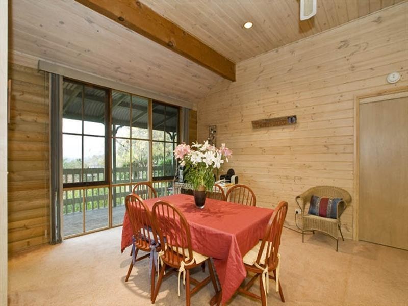 127 BARAK Drive, Launching Place VIC 3139