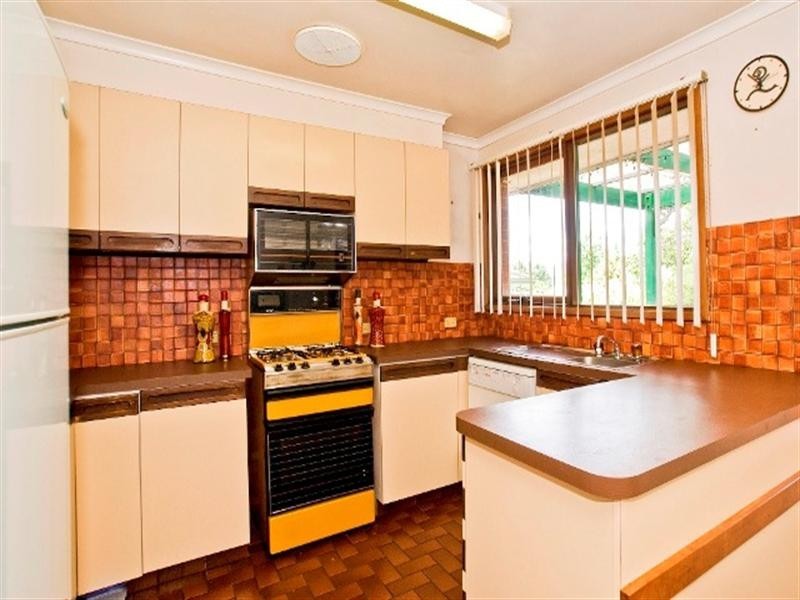18 ARKARRA Court, Mooroolbark VIC 3138