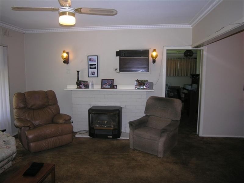 39 Canterbury Road, Montrose VIC 3765