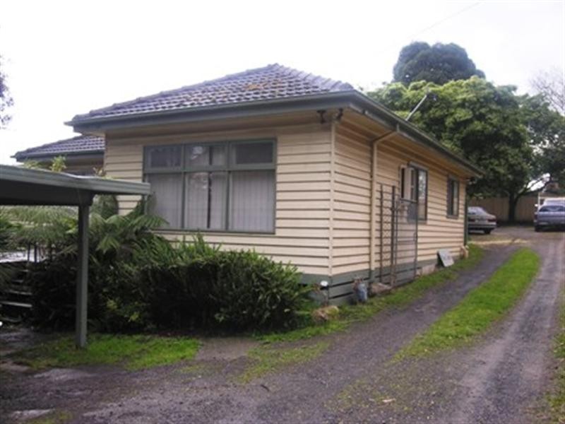 39 Canterbury Road, Montrose VIC 3765