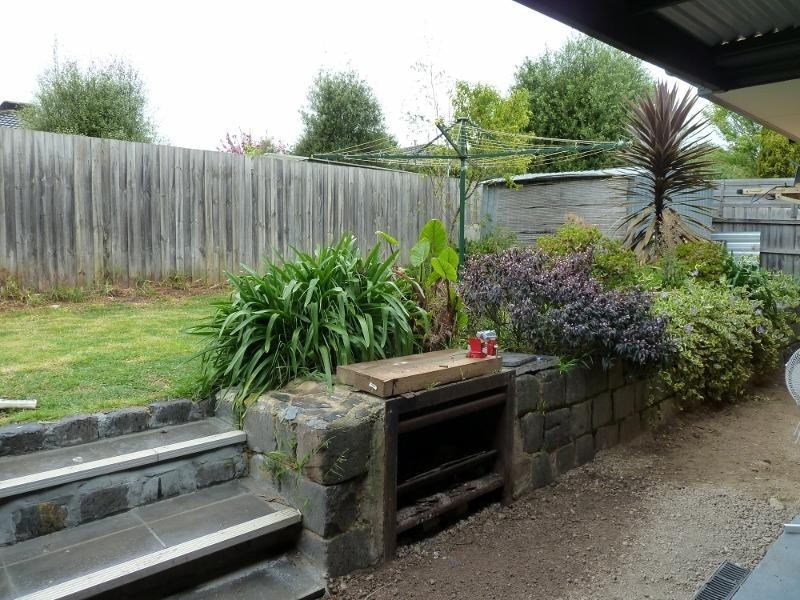 7 Glenbrook Close, Mooroolbark VIC 3138