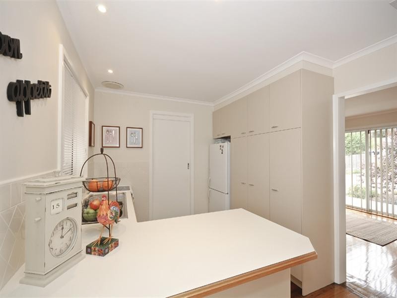 14 Russell Avenue, Mooroolbark VIC 3138