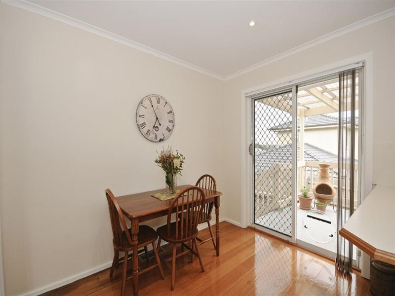 14 Russell Avenue, Mooroolbark VIC 3138