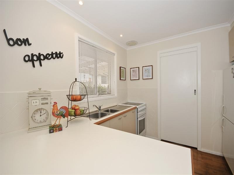 14 Russell Avenue, Mooroolbark VIC 3138