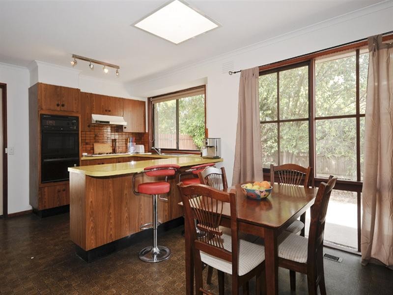 14 Marlow Street, Mooroolbark VIC 3138