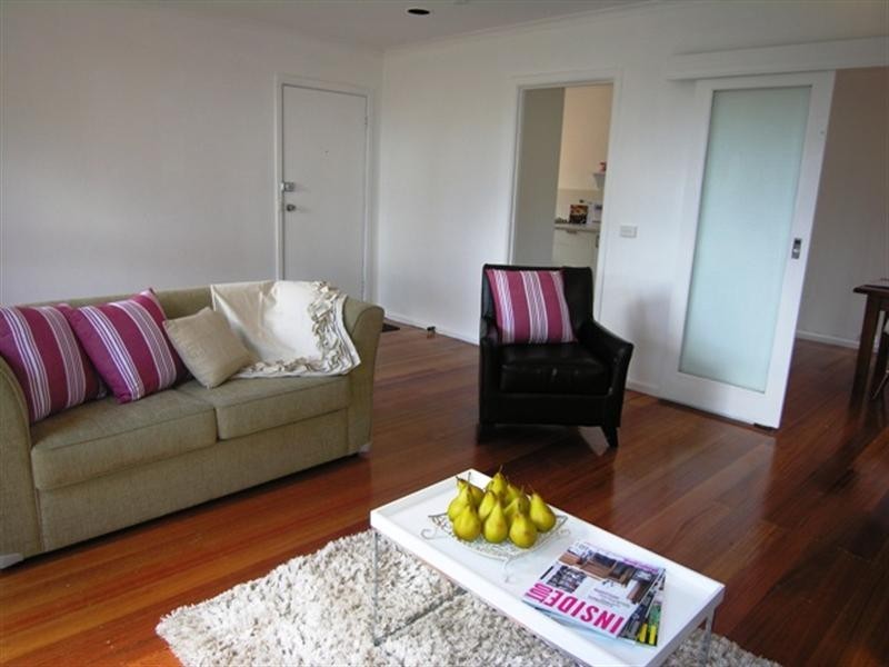 14 Highpoint Avenue, Mooroolbark VIC 3138
