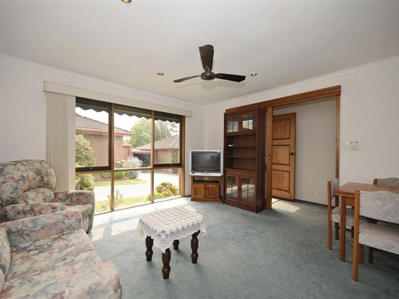 6/82-84 Brice Avenue, Mooroolbark VIC 3138