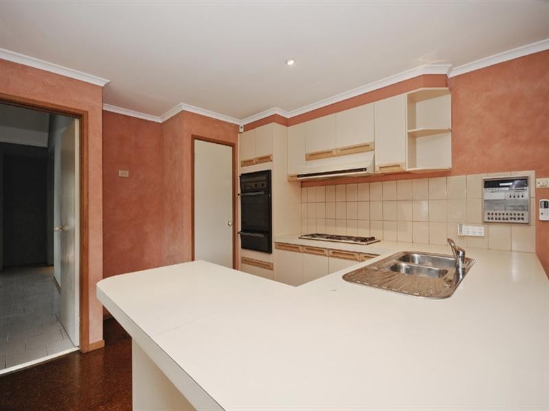 71 Blackburn Road, Mooroolbark VIC 3138