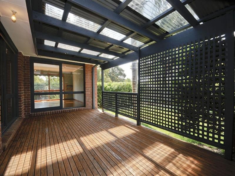 71 Blackburn Road, Mooroolbark VIC 3138