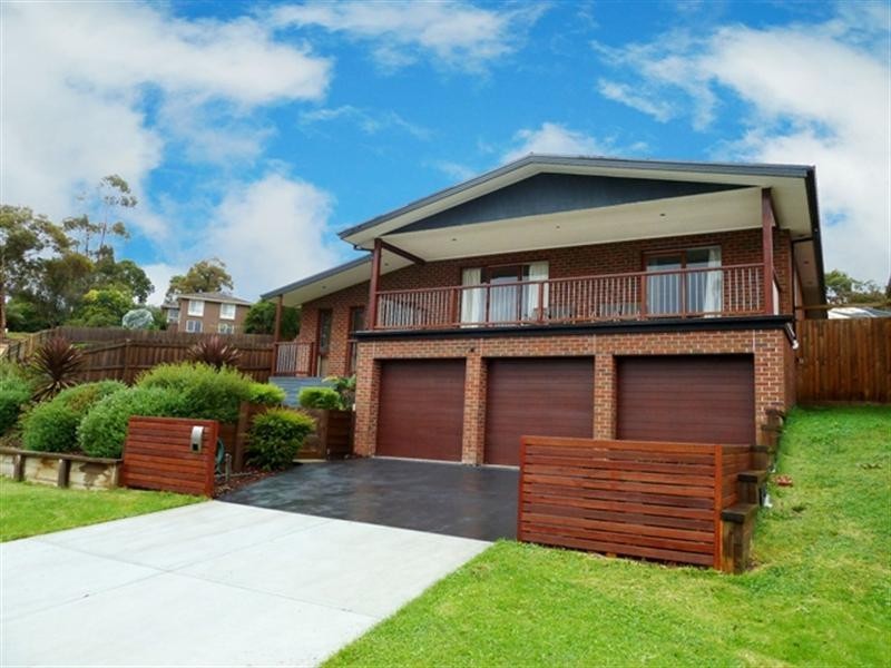 12 Sirocco Court, Wandin North VIC 3139